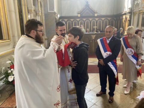 IMG-fdf92276b1fc72bfd395c9895ef34311-V_resize