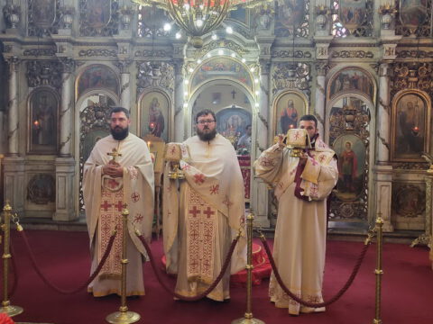 IMG-08e0b8f48911256a677c6e24ac559d63-V_resize