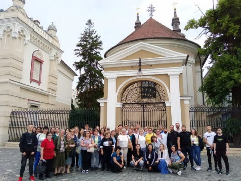 IMG-6f46bd4b157b71d6272085bef55ed219-V_resize