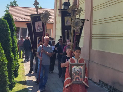 IMG-d46c970676f79a838055843c490b7b62-V_resize