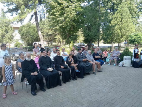 1689611802522_resize