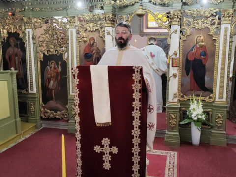 IMG-7ea0112c4c8796e1ba1d8875a396a263-V_resize