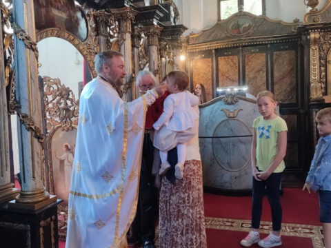 IMG-9252040c49707c13afa66155c16b3185-V_resize