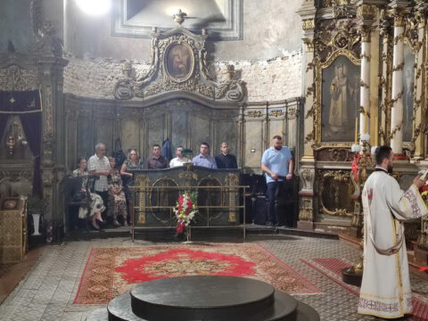 IMG-942003cf4faef4494903fb4a948a9cec-V_resize