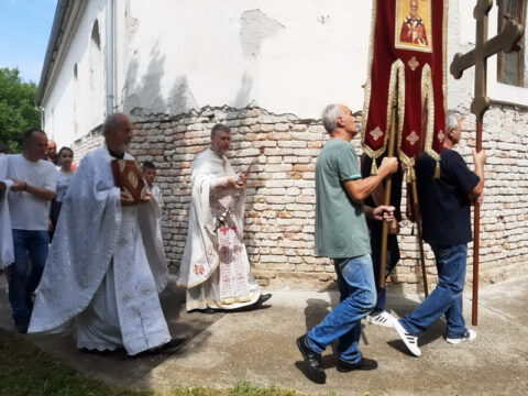 IMG-a98e18d5975dcb67b7690dd6b75f1fa8-V_resize