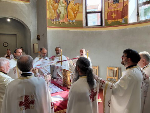 IMG-de0e45706029fb3bf33e1a376bdd1980-V_resize