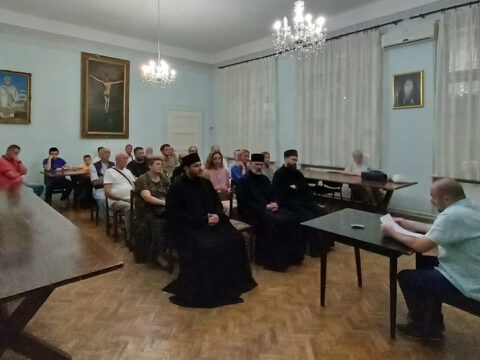 20230815_190010_resize