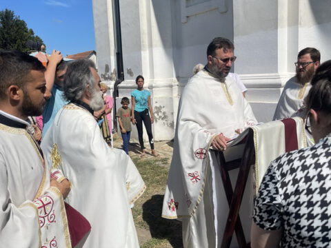 IMG-128f9365b447b702b2622ed230780e0f-V_resize