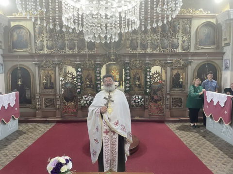 IMG-20af2f075770c2675c9c3d68e30721c6-V_resize