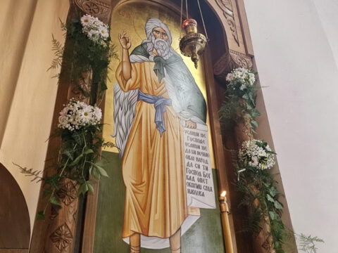 IMG-30263cf921865ea18c349f45f6bd896d-V_resize