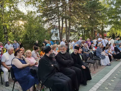 IMG-391537515cf8bdb9f60fc012112effdb-V_resize