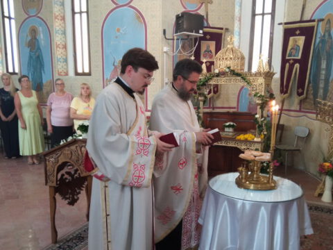 IMG-93254518a5e0bd636de756f3ef46ebbe-V (1)_resize