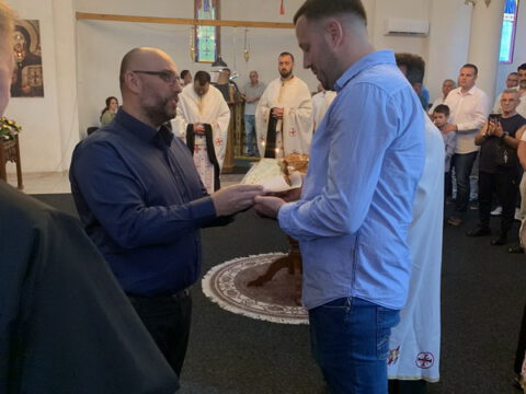 IMG-945427fd8789695d238c5484ccf7c38c-V_resize