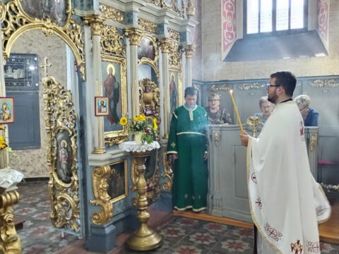 IMG-b14dd303f8eb3b4f56e4f2d7d0cae566-V_resize