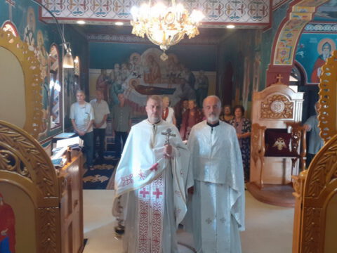 IMG-bd568c9612eaa634f894593674eaa699-V_resize