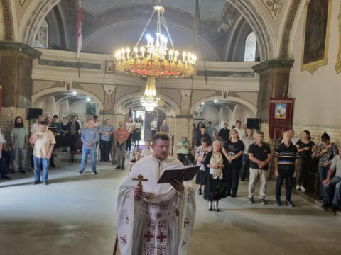 IMG-c8322561efe97b99752a1af52d5ab57c-V_resize