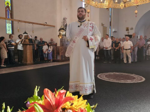 IMG-cf9ad1e303d640315153271b1d9b6e43-V_resize