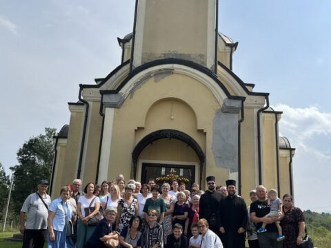 IMG-e5bdab3c33c03b865e1cca38fc8b57cc-V_resize