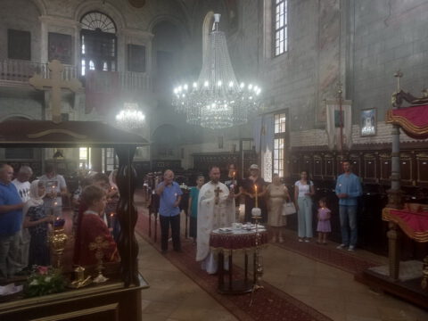 IMG-f14a10f8f3200e8eff0379528bd94653-V_resize