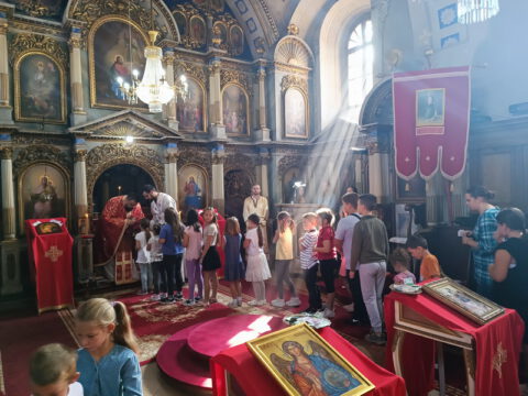 1694943727438_resize