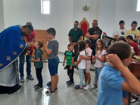 1694949434124737_resize