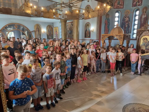 IMG-0fe644181d013577100e87ead2b03e56-V_resize