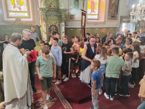 IMG-729539ac4b5540dd6f5b2e8bd6918bad-V_resize