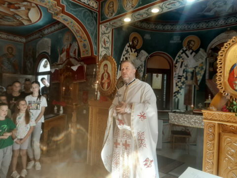 IMG-7489d26c641785da11c4e47ca218720f-V_resize