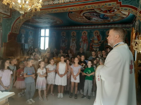 IMG-9f937b2db41a45a087e47831f011886b-V_resize