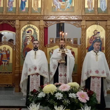 1696877300844150_resize