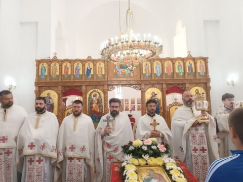 1696877300856841_resize