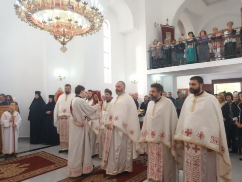 1696877300857811_resize