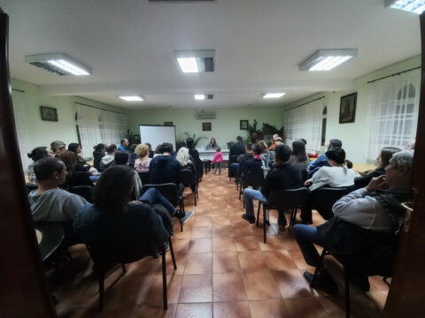 1698587408605_resize