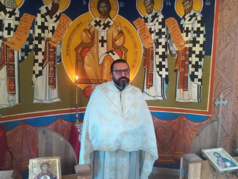 IMG-450b4e2bbe3000df672201802bfa3a63-V_resize