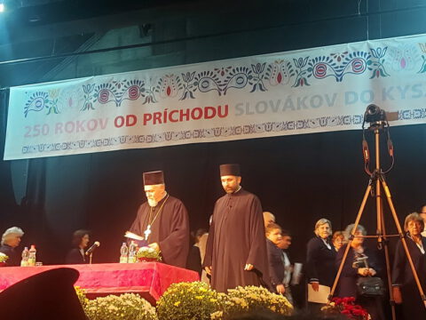 IMG-e4eeb53a7702c30f50c7caffce38af11-V_resize