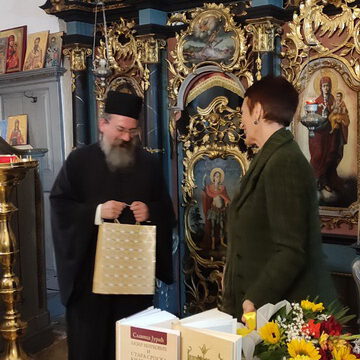 IMG-ebe8c8c7cf03f83ff2d0e766577c95d4-V_resize