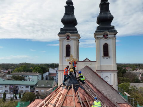 vlcsnap-2023-10-22-12h57m46s579_resize