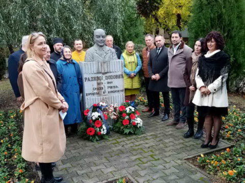 1700118676835_resize