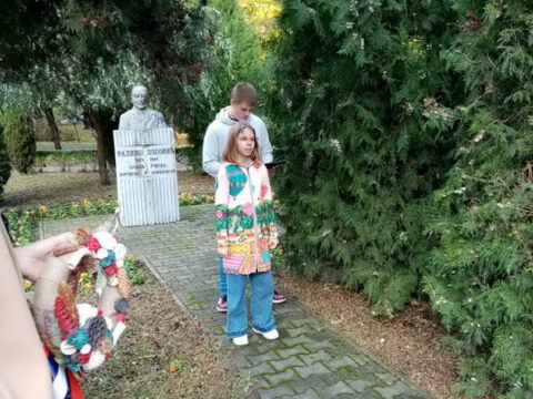 1700118676847_resize