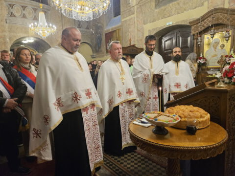 20231108_182739_resize