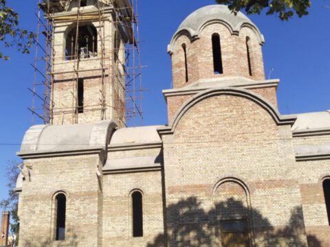 IMG-126c574249af27f2fea6f8ca0e93aa50-V_resize