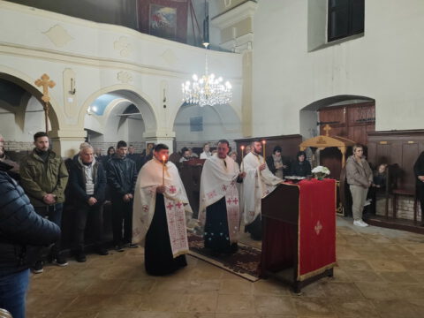 IMG-213a9e3e4a43e79194ba34ba71fc79f7-V_resize