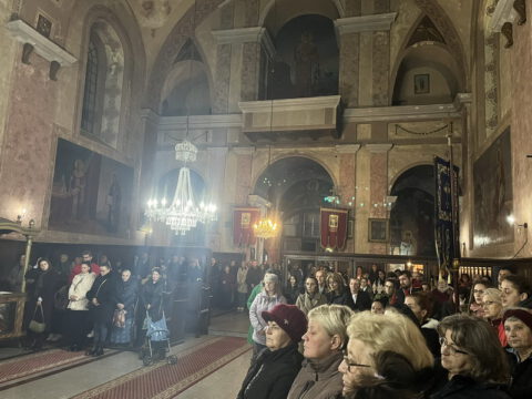 IMG-3035e2916c53c40ce668210d53936c3c-V_resize