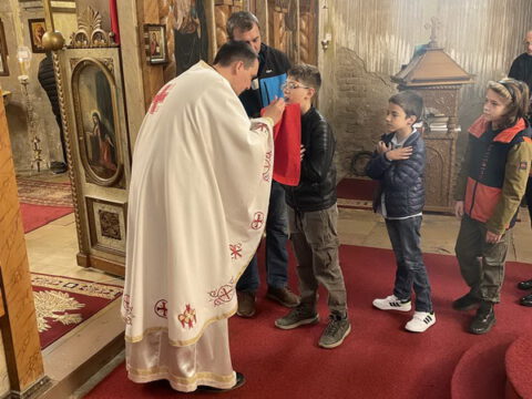 IMG-560929f16964b231b861e5254d887193-V_resize