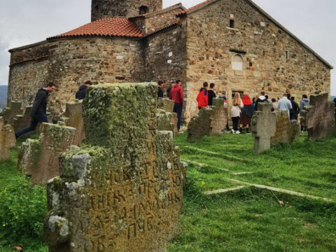 IMG-714bb3c4dfeca8b37d390dc7e530589d-V_resize