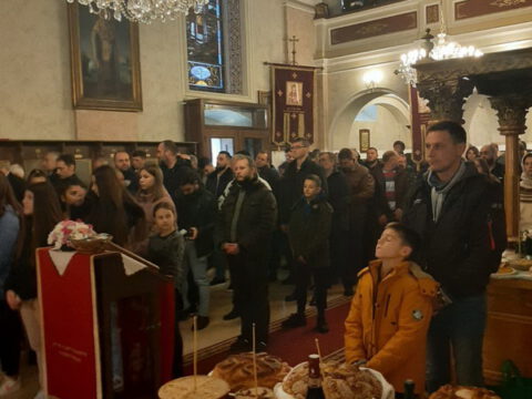 IMG-76c59ed689374f14cd2f700c1710be05-V_resize