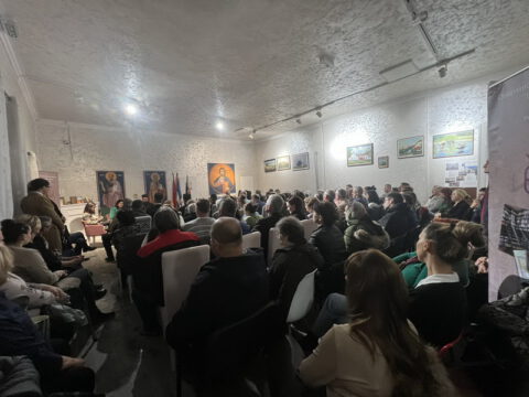 IMG-7d92b61c1e28ab0407a06be5163e75a5-V_resize