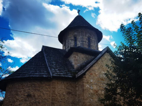 IMG-9b48dc48defdaba78fc2871d49032e07-V_resize