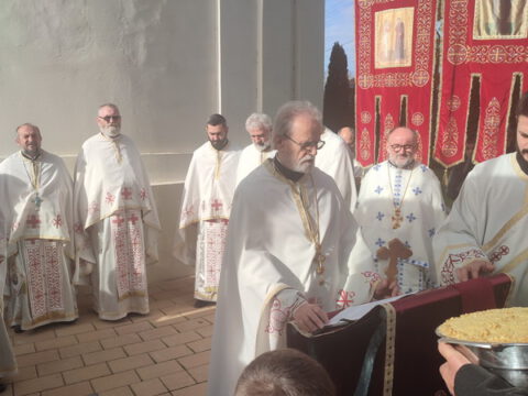 IMG-9cad309ede334e162bfdcdfaed4454ce-V_resize