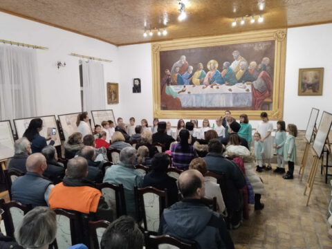 IMG-c3e9d48d9b103231ca2771ee688b28c1-V_resize